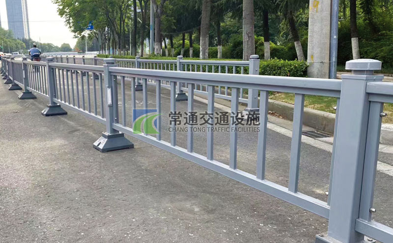 无锡道路护栏灰色市政机非隔离护栏